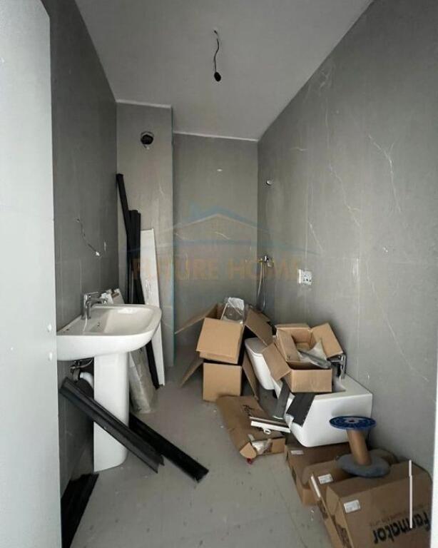 SHITET APARTAMENT 1+1 KOMPLEKSI NDREGJONI, BULEVARDI I RI