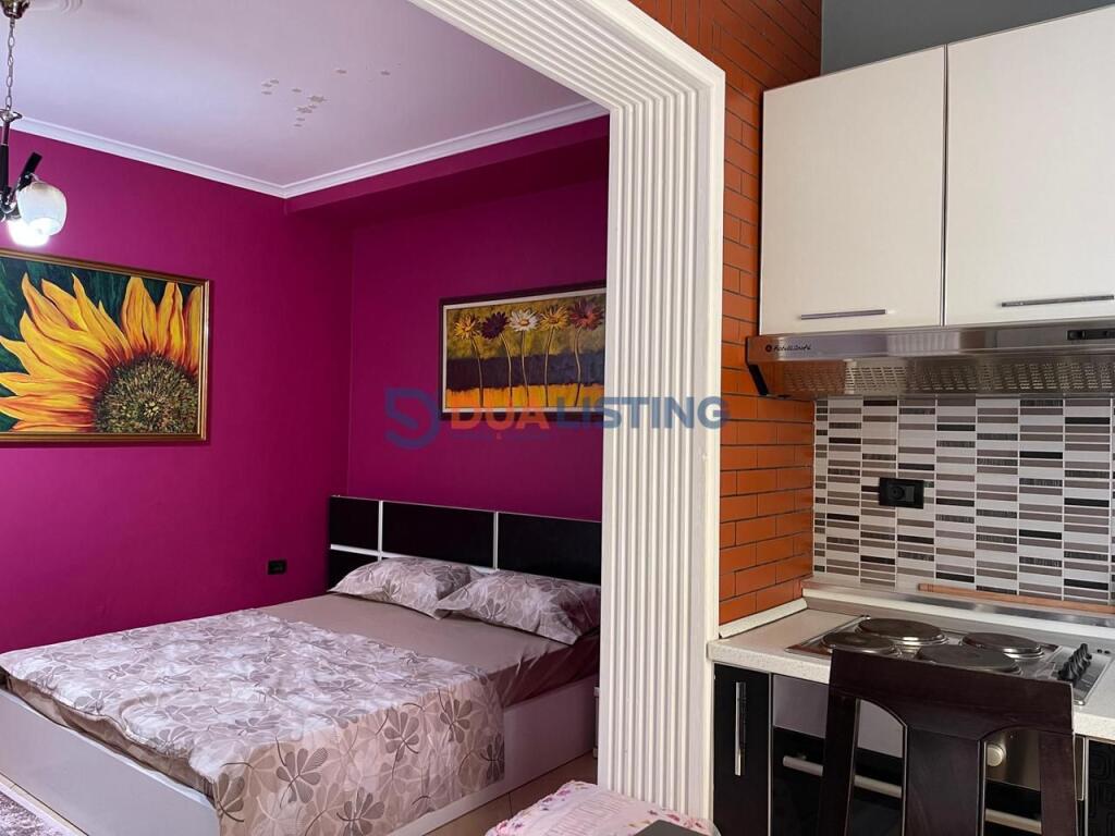 Ofrojme Apartament studio per qira tek Kodra e Diellit!