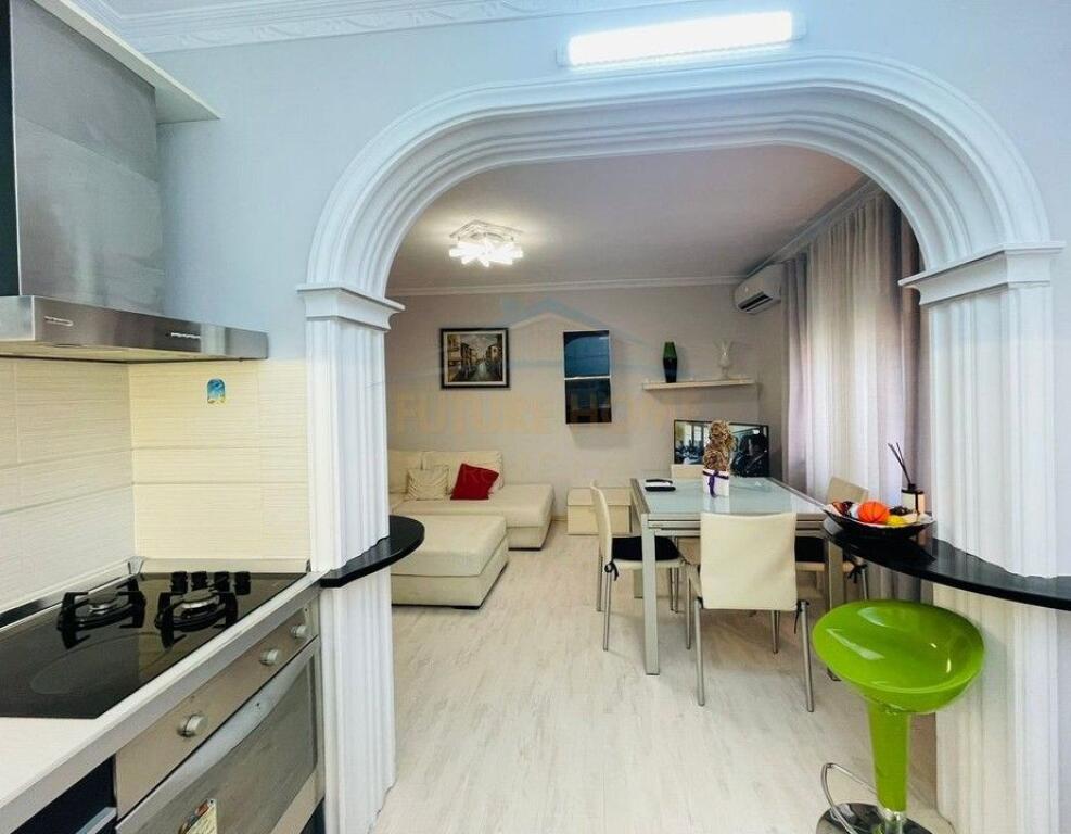 Affitto, Appartamento 2+1+POSTO AUTO, Garda, Lago Artificiale Tirana