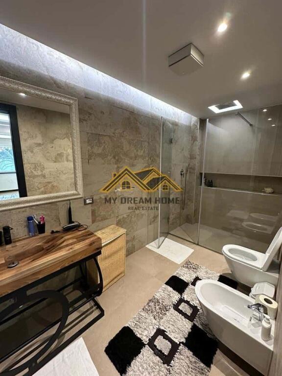 LUXURY APARTAMENT NE SHITJE