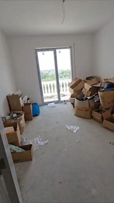 SHITET APARTAMENT 2+1, KAMEZ