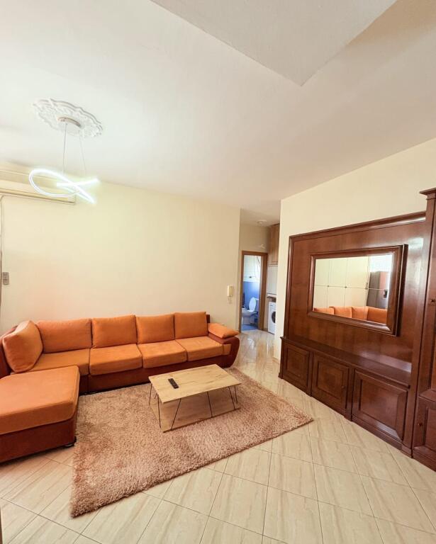 Jepet me qera apartament 1+1+Ballkon, 📍 Perballe Delijorgji