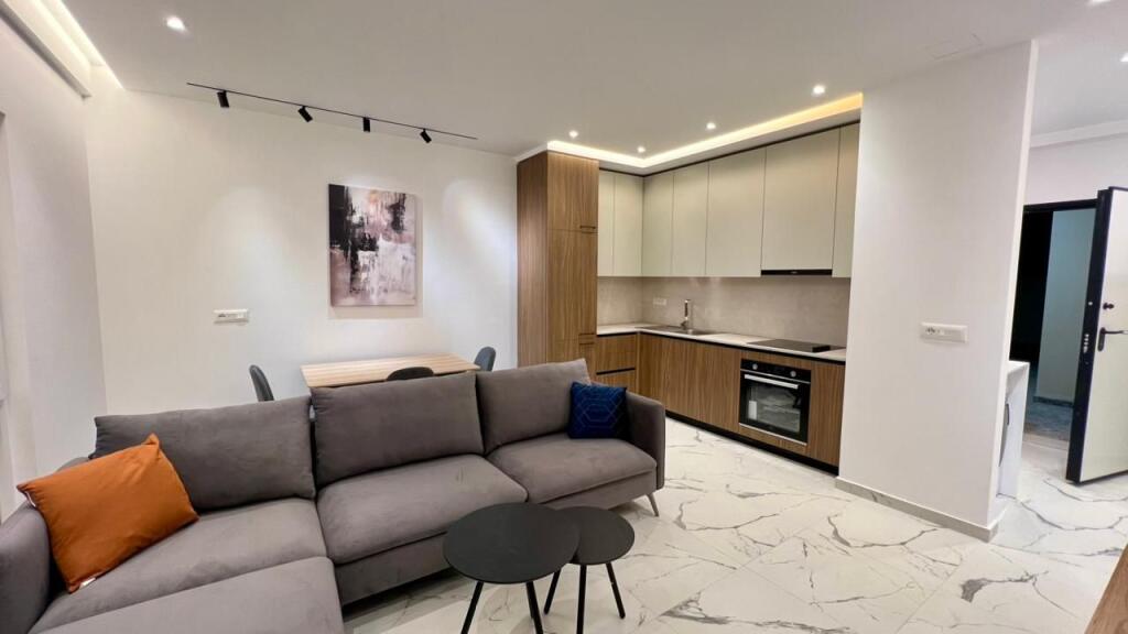 For Rent: 1+1📍Zogu i Zi (Near Ring Center) - 73,000 Lek - Area 70m² - Floor V 2025 || Uninhabited with First &amp; Furnished by Architect✨️