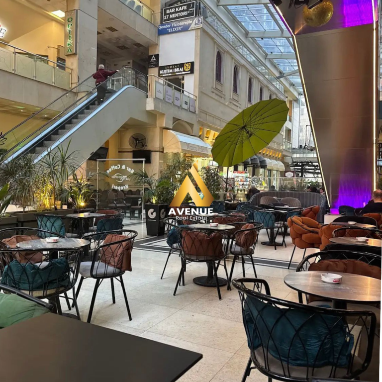 SHITET POST PARKIMI NË QENDËR – TEK GALERIA, TIRANË