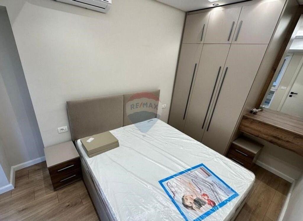 Shitet Apartament 1+1 i mobiluar te 21 Dhjetori (530471006-268)
