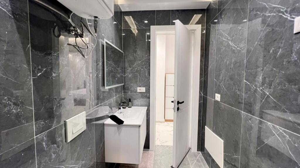 For Rent: 1+1📍Zogu i Zi (Near Ring Center) - 73,000 Lek - Area 70m² - Floor V 2025 || Uninhabited with First &amp; Furnished by Architect✨️