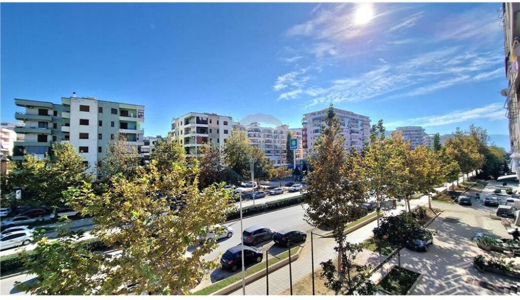 Apartament 1+1 me Verandë në Shitje, Vlorë