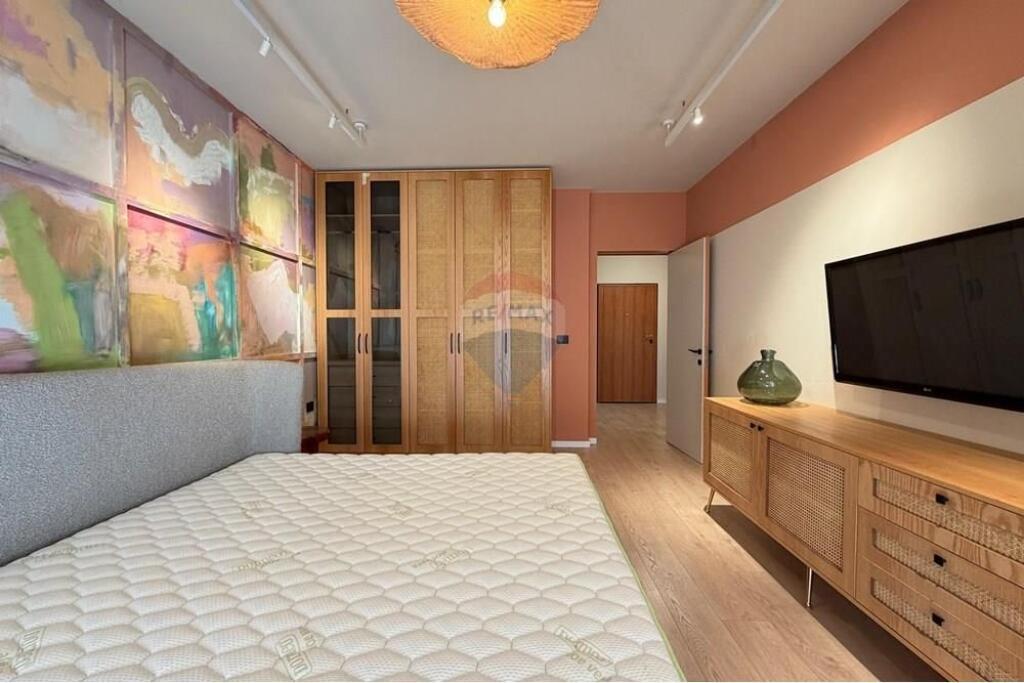 Apartament luksoz 1+1 me qera tek Ish Ekspozita