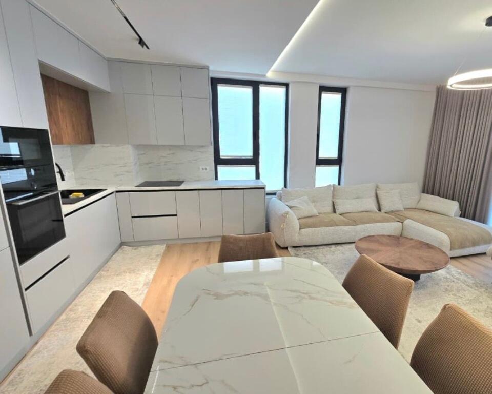 2+1+2+🅿️📍Via Jordan Misja 📌1000€