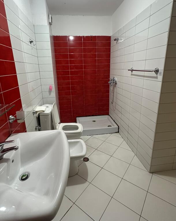 Jepet me qira 1+1 Prane Fushes Ali Demi 30.000Leke