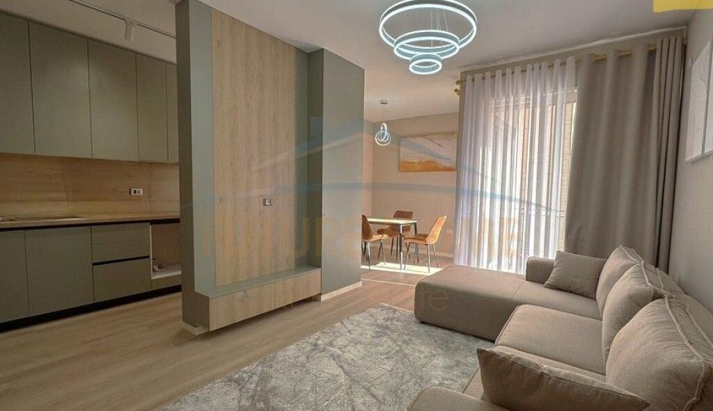 In vendita, Appartamento 2+1 – Astir (vicino al Bar “Ales”)