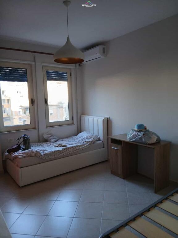 Apartament Me Qera 2+1 Ne Bllok (ID B2201625) Tirane