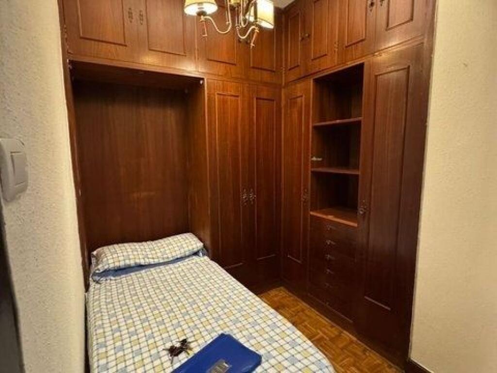 Apartament Me Qera 2+1 Tek Mine Peza (ID B2201624) Tirane