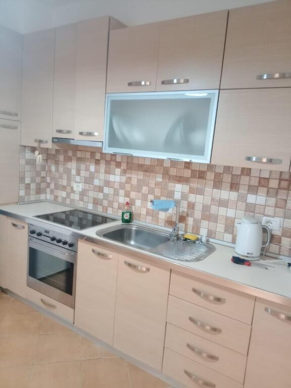 Apartament 1+1 tek Mali Robit