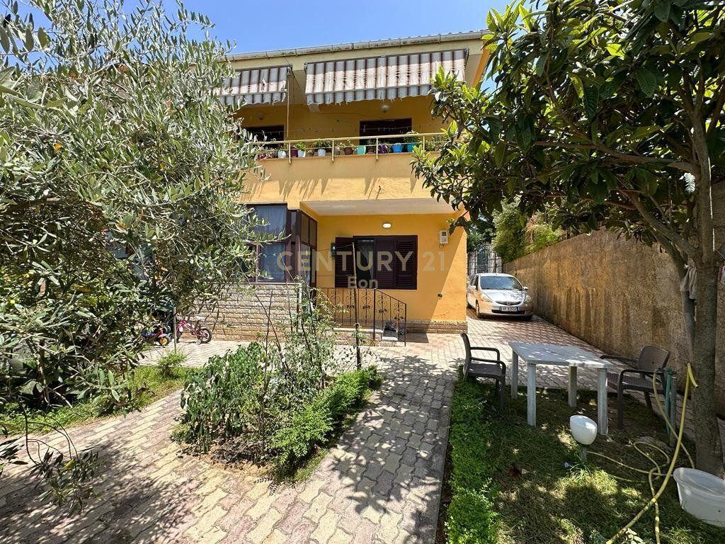 VILË ME PAMJE PANORAMIKE NGA DETI – SHKALLNUR, NË SHITJE!