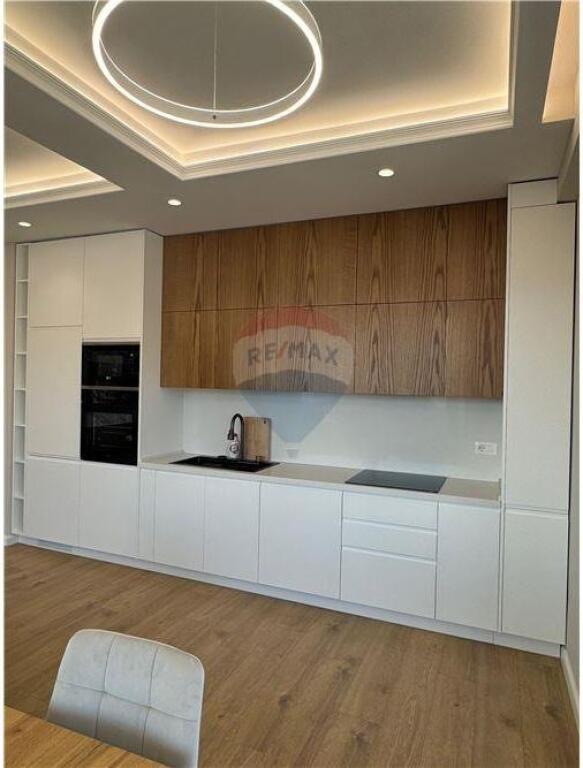 Apartament 2+1 në Shitje, Rruga Pelivan Leskaj, Vlorë