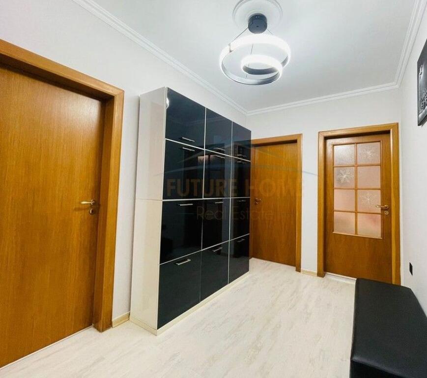 Affitto, Appartamento 2+1+POSTO AUTO, Garda, Lago Artificiale Tirana