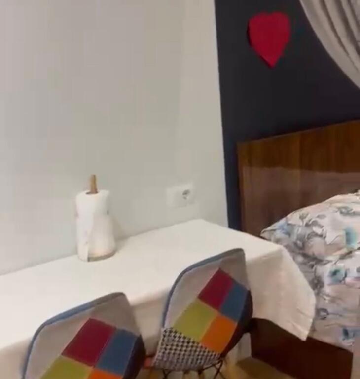 Monolocali in affitto a Porcelan!