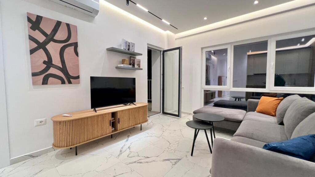 For Rent: 1+1📍Zogu i Zi (Near Ring Center) - 73,000 Lek - Area 70m² - Floor V 2025 || Uninhabited with First &amp; Furnished by Architect✨️