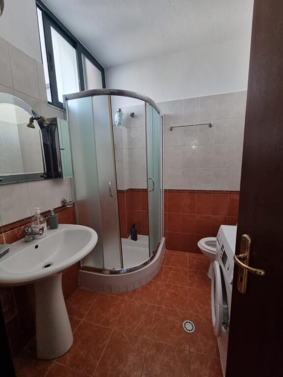 Apartament 1+1, Myslym Shyr!