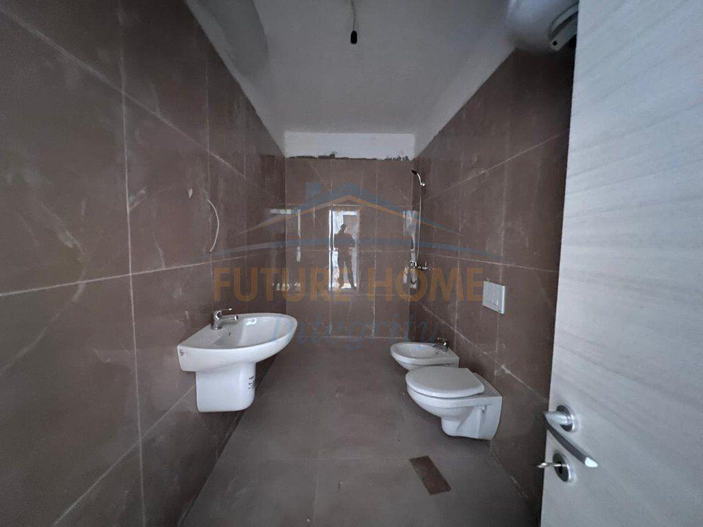 Apartament 1+1, Rruga Dritan Hoxha, Tiranë.