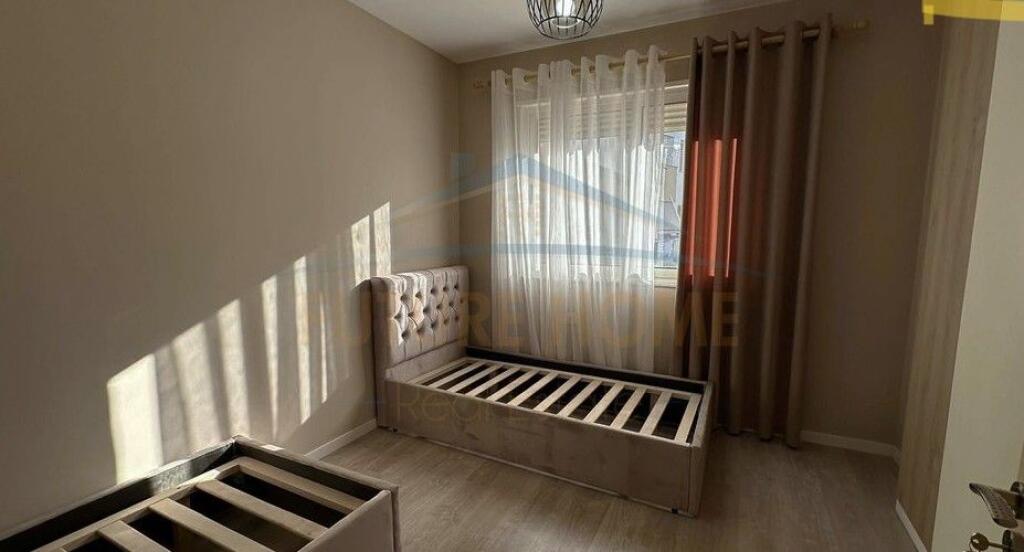 In vendita, Appartamento 2+1 – Astir (vicino al Bar “Ales”)