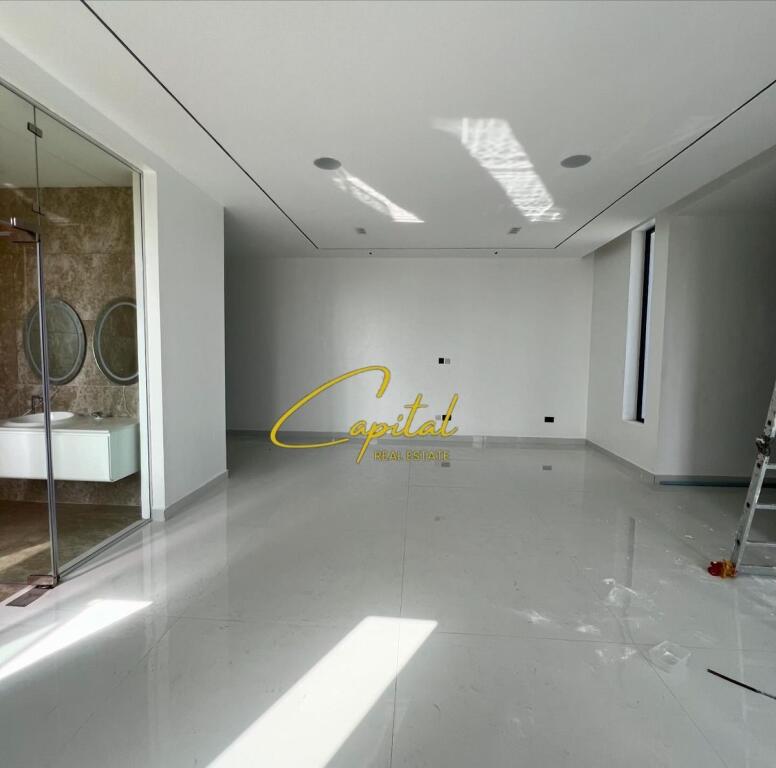 NEGOZIO IN AFFITTO 25 M2 MYSLYM SHYRI 1.500 EURO