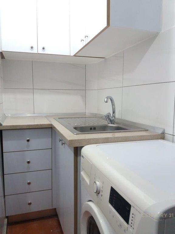 2+1 apartment for rent near the "Harry_Fultz" Institute