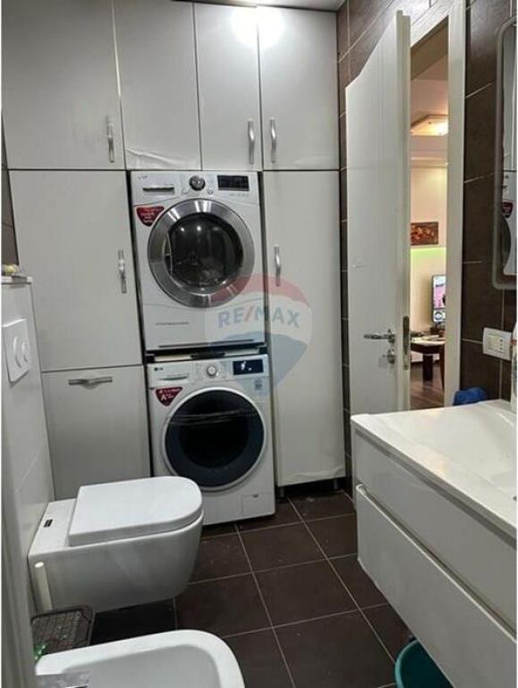 Apartment 3+1+1 Parking Space for Rent at the Complex Contact
