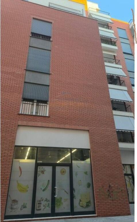 SHITET APARTAMENT 2+1+VERANDE ALI DEM