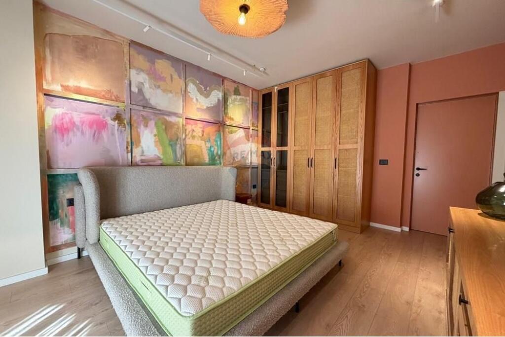 Apartament luksoz 1+1 me qera tek Ish Ekspozita