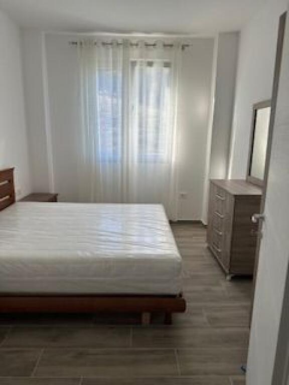 Apartment 2+1+parking in Kombinat with 450€