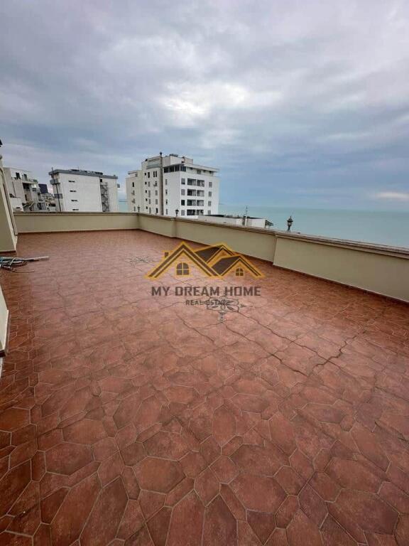 SHITET PAPAFINGO+VERANDE ME PAMJE NGA DETI TEK SHKEMBI I KAVAJES!!