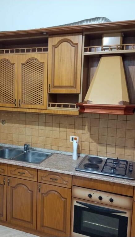 GARSIONERE 220 EURO.LAPRAKE