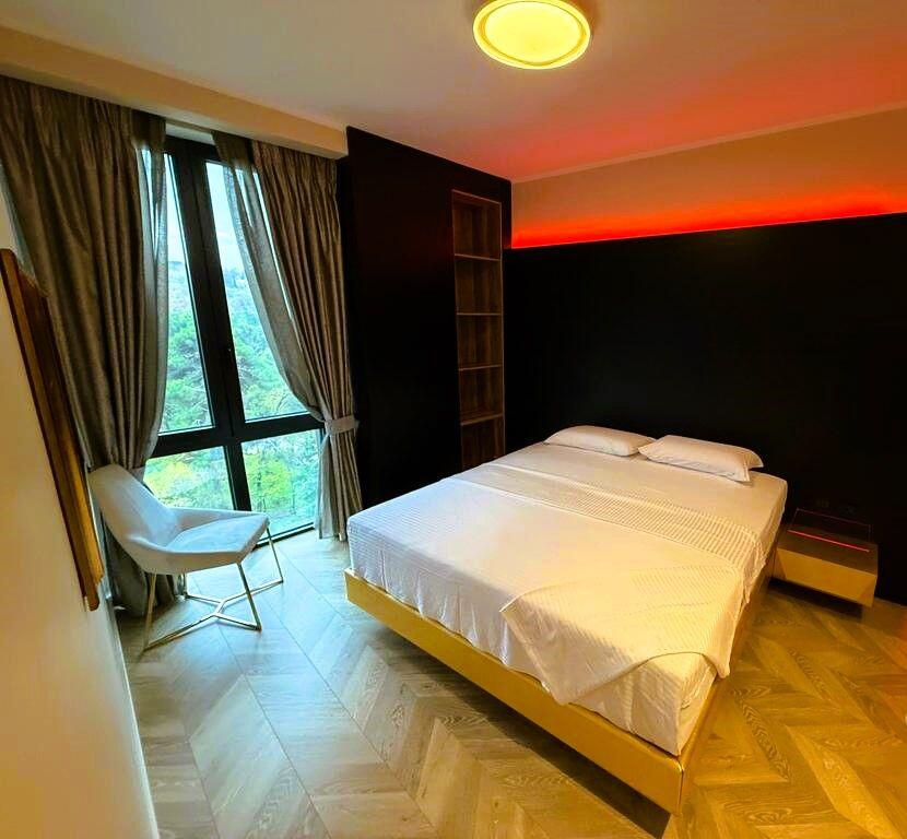 Appartamento di lusso 1+1 + Posto Auto a Park Gate! Via Elbasanit