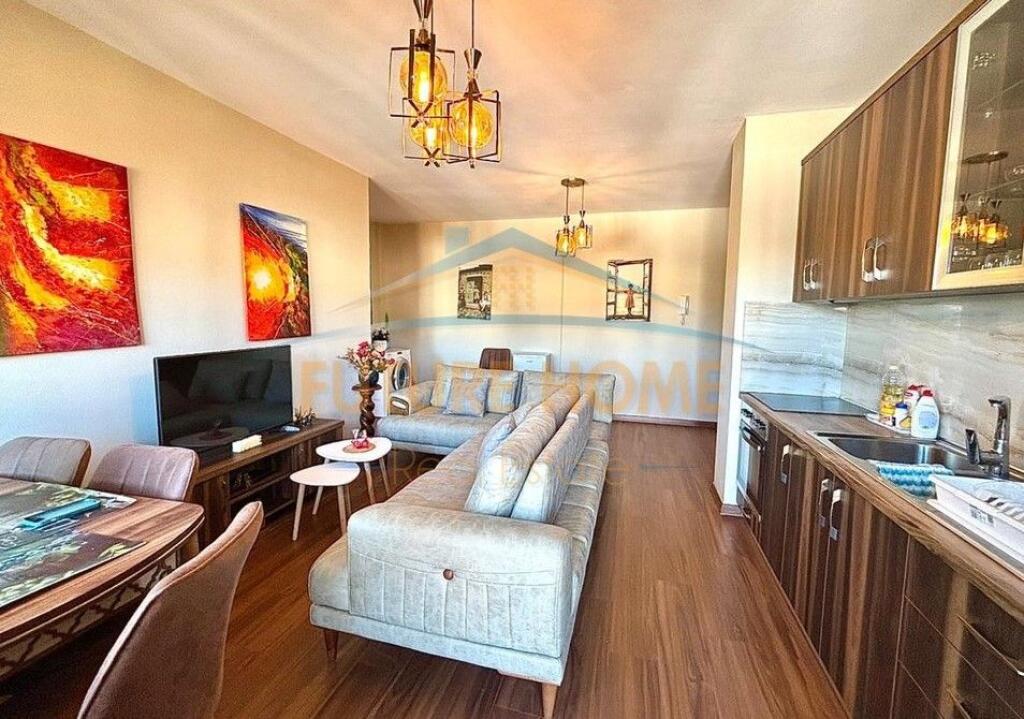 Shitet, Apartament 1+1, Golem.