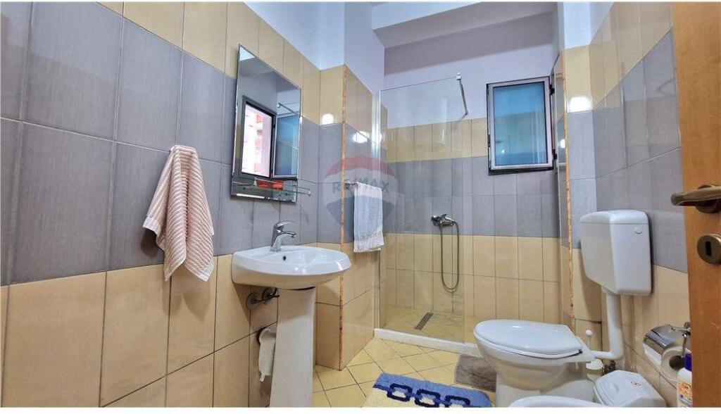 Apartament 2+1 me Qera