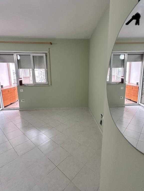 Jepet me qira 1+1 Prane Fushes Ali Demi 30.000Leke