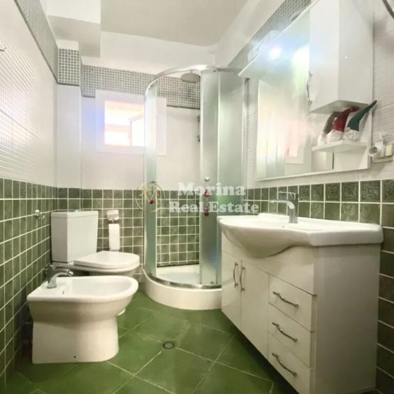 In vendita, Appartamento 1+1, in Allias, Via Njazi Meka, 92000 Euro.