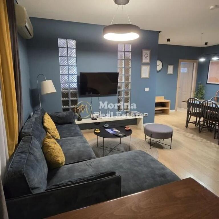 Affitto | Appartamento 2 + 1 | Zona: Piazza Skenderbej /Myslym Shyri | 1600 €/mese