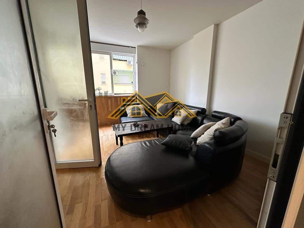 LUXURY APARTAMENT NE SHITJE