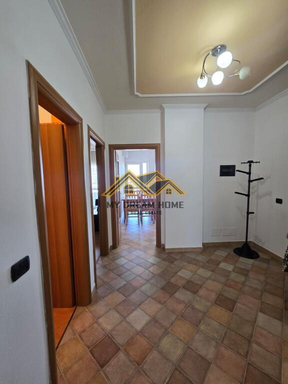 JEPET ME QIRA APARTAMENT 2+1+2 PRAN BASHKIS DURRES.