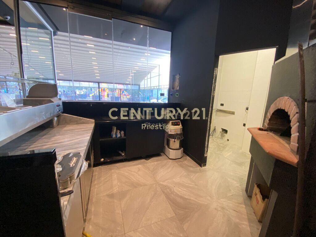 BAR-RESTAURANT SPACE FOR RENT, LOCATED IN ASTIR, TIRANA!