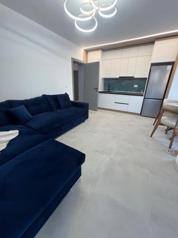 🏡 Apartament 2+1 me Qira – Qendër, Ura e Tabakëve