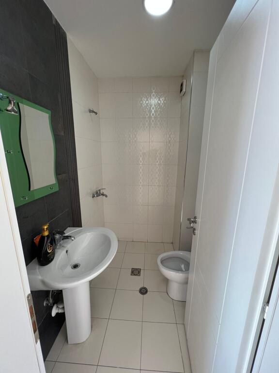 Zyra, perballe Kristalit!