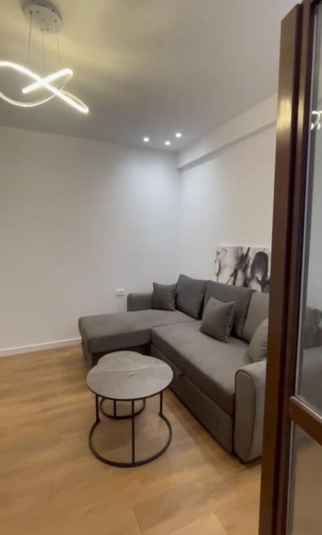 SHITET 1+1 TE KIMUNA PARISIT