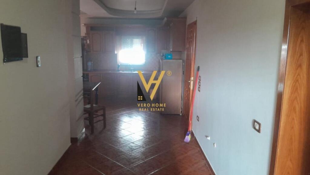 JEPET SHTEPI PRIVATE ME QERA NE ASTIR 45.000 LEKE