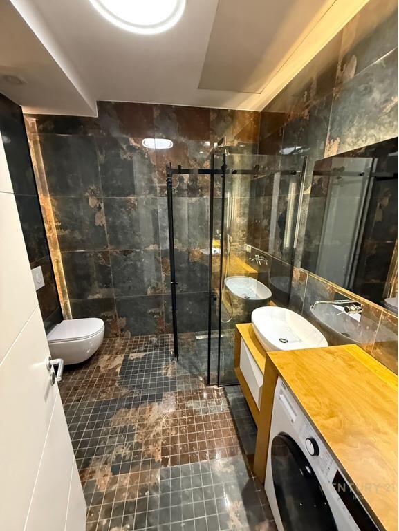 Luxury Apartment 1+1 + Parking Space – Park Gate, Elbasan St.