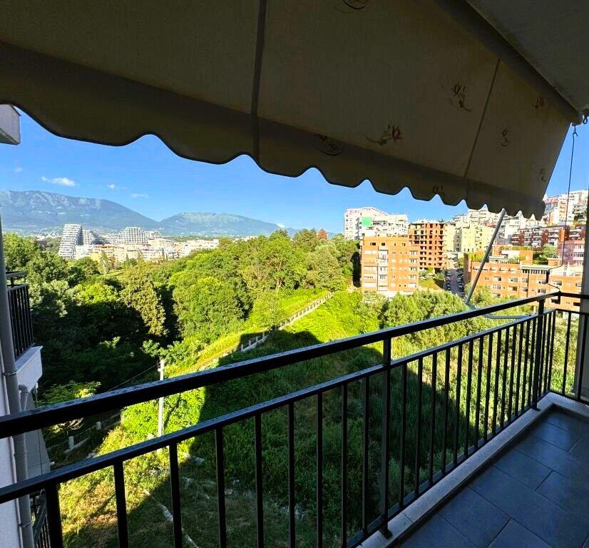 APPARTAMENTO 2+1+POSTO AUTO A KODRA E DIELLIT !