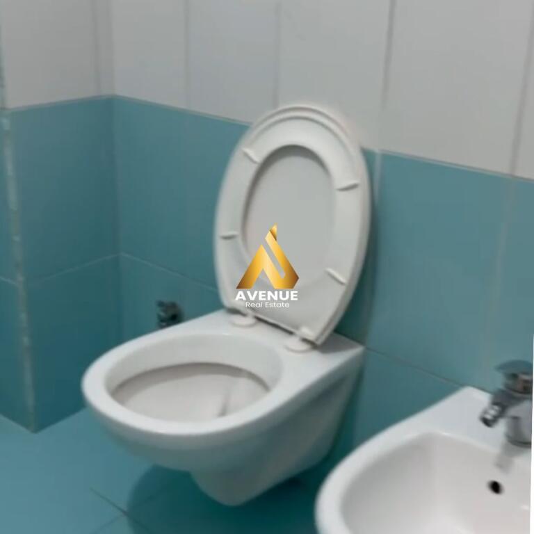 JEPET ME QIRA APARTAMENT 1+1 – RRUGA PETI, PRANË KOPSHTIT ZOOLOGJIK, TIRANË